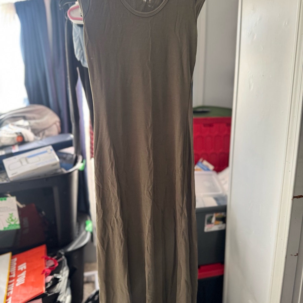 Sleeveless Olive Green Maxi Dress